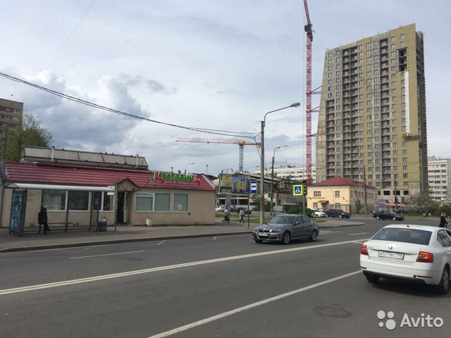 Снять торговую площадь  м2 ул. Тамбасова